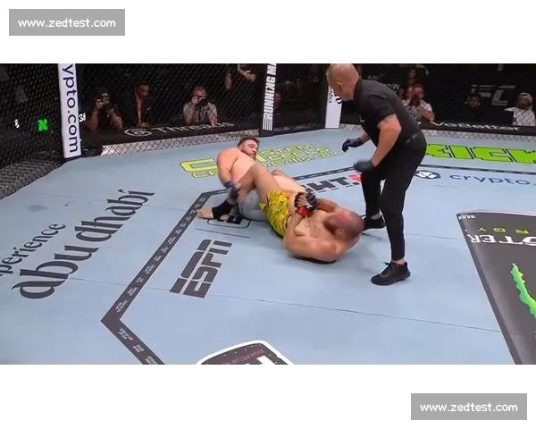 四连降服！沃尔特 - 沃克的足跟勾统治级表演